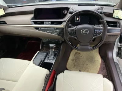 Lexus ES350