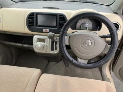 Nissan MOCO  с аукциона в Японии