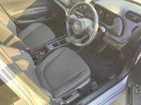 Toyota AQUA лот № 1460 оценка RA  с аукциона в Японии 7