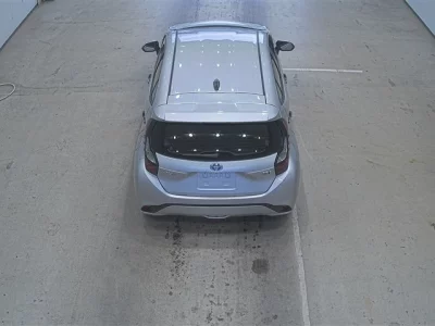 Toyota AQUA  с аукциона в Японии