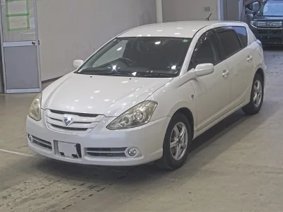Toyota CALDINA  с аукциона в Японии