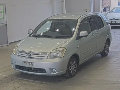 Toyota RAUM