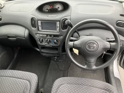 Toyota FUNCARGO  с аукциона в Японии