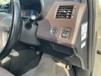 Toyota MARK X ZIO лот № 1451 оценка RA  с аукциона в Японии 5