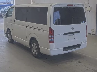 Toyota REGIUS ACE VAN