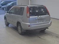 Nissan X-TRAIL лот № 1464 оценка 3.5  с аукциона в Японии 1