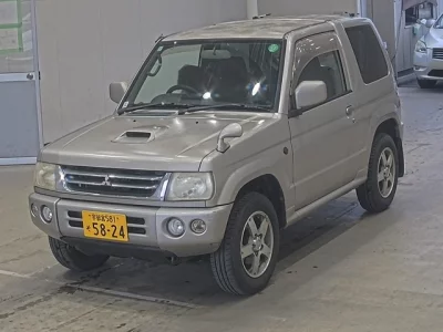 Mitsubishi PAJERO MINI