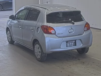 Mitsubishi MIRAGE  с аукциона в Японии
