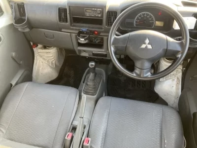 Mitsubishi MINICAB VAN