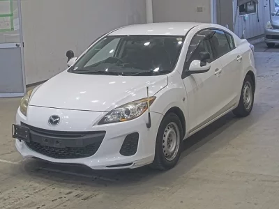 Mazda AXELA  с аукциона в Японии