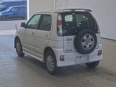 Daihatsu TERIOS KID  с аукциона в Японии
