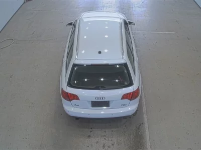 Audi A4  с аукциона в Японии
