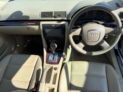 Audi A4  с аукциона в Японии