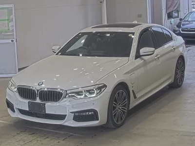 BMW 5-Series  с аукциона в Японии