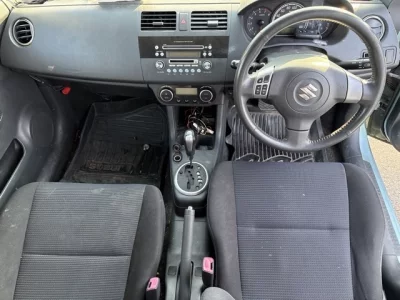 Suzuki SWIFT  с аукциона в Японии