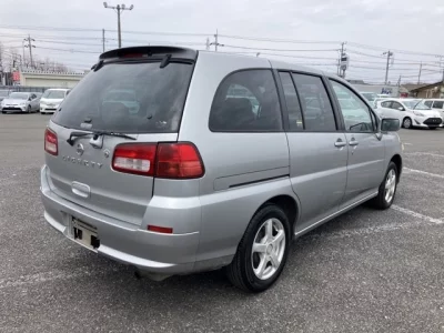 Nissan LIBERTY