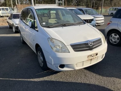 Toyota COROLLA SPACIO