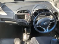 Honda FIT лот № 2205 оценка 0  с аукциона в Японии 2