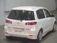 Mazda DEMIO лот № 40 оценка 3.5  с аукциона в Японии 3