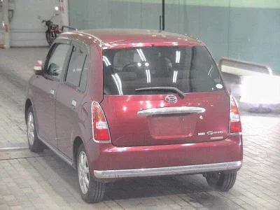 Daihatsu MIRA  с аукциона в Японии
