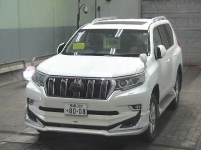 Toyota LAND CRUISER PRADO