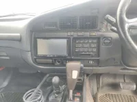Toyota LAND CRUISER лот № 8040 оценка 3  с аукциона в Японии 4
