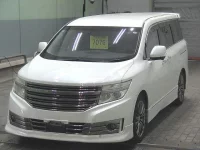 Nissan ELGRAND лот № 7076 оценка 3.5  с аукциона в Японии 2