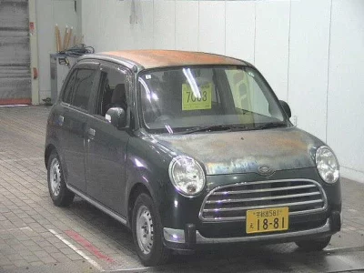 Daihatsu MIRA  с аукциона в Японии