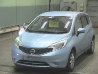 Nissan NOTE лот № 7085 оценка 3.5  с аукциона в Японии 2
