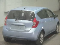 Nissan NOTE лот № 7085 оценка 3.5  с аукциона в Японии 3