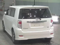 Toyota COROLLA RUMION лот № 2117 оценка 3.5  с аукциона в Японии 1