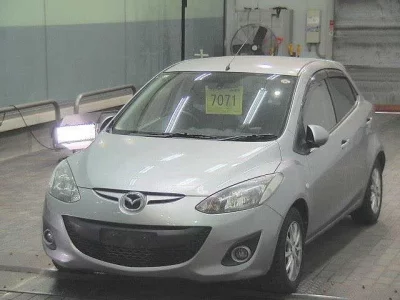 Mazda DEMIO