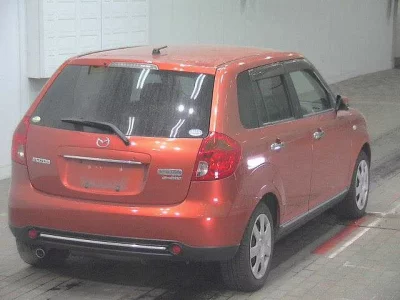 Mazda VERISA  с аукциона в Японии