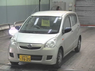 Daihatsu MIRA