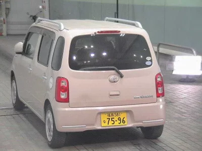 Daihatsu MIRA
