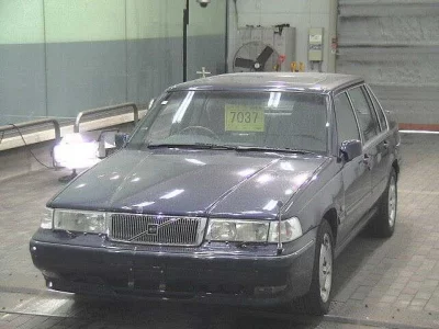 Volvo S90  с аукциона в Японии