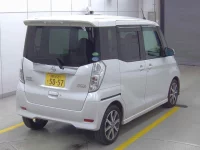 Nissan DAYZ ROOX лот № 3052 оценка 4  с аукциона в Японии 3