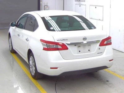Nissan SYLPHY