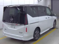 Nissan SERENA лот № 1012 оценка 6  с аукциона в Японии 3