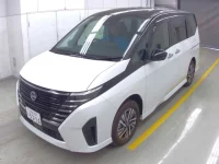 Nissan SERENA лот № 1029 оценка 6  с аукциона в Японии 2