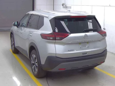 Nissan X-TRAIL  с аукциона в Японии
