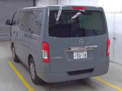 Nissan CARAVAN VAN  с аукциона в Японии