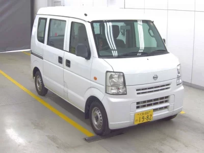 Nissan CLIPPER VAN