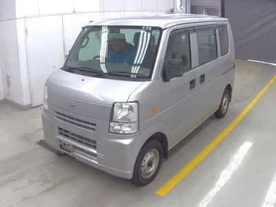 Nissan CLIPPER VAN