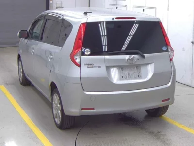 Toyota PASSO SETTE  с аукциона в Японии