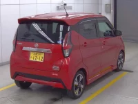 Nissan DAYZ лот № 3033 оценка 4  с аукциона в Японии 3