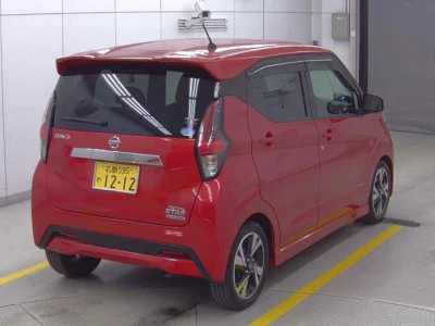 Nissan DAYZ  с аукциона в Японии