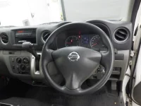Nissan CARAVAN VAN лот № 8515 оценка 3  с аукциона в Японии 4