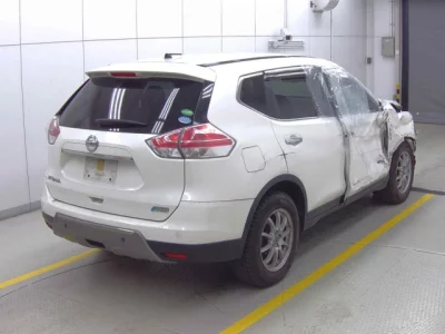 Nissan X-TRAIL  с аукциона в Японии