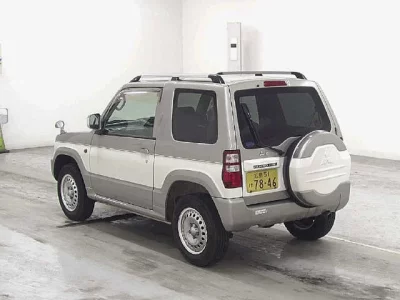 Mitsubishi PAJERO MINI